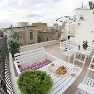 3* Affittacamere Saint Nicholas Plaza